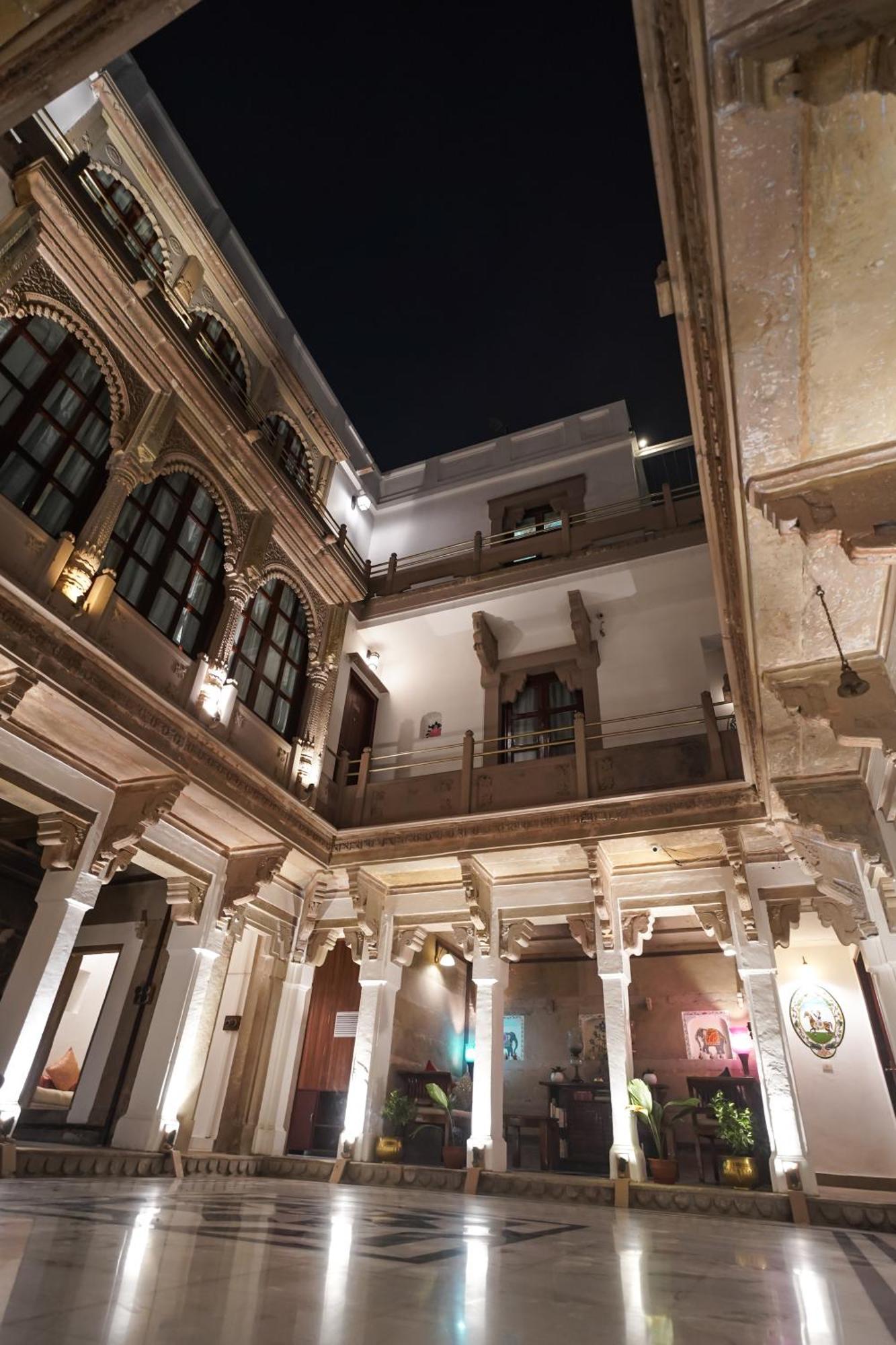 Hotel Guleria Kothi At Ganges Váránasí Exteriér fotografie