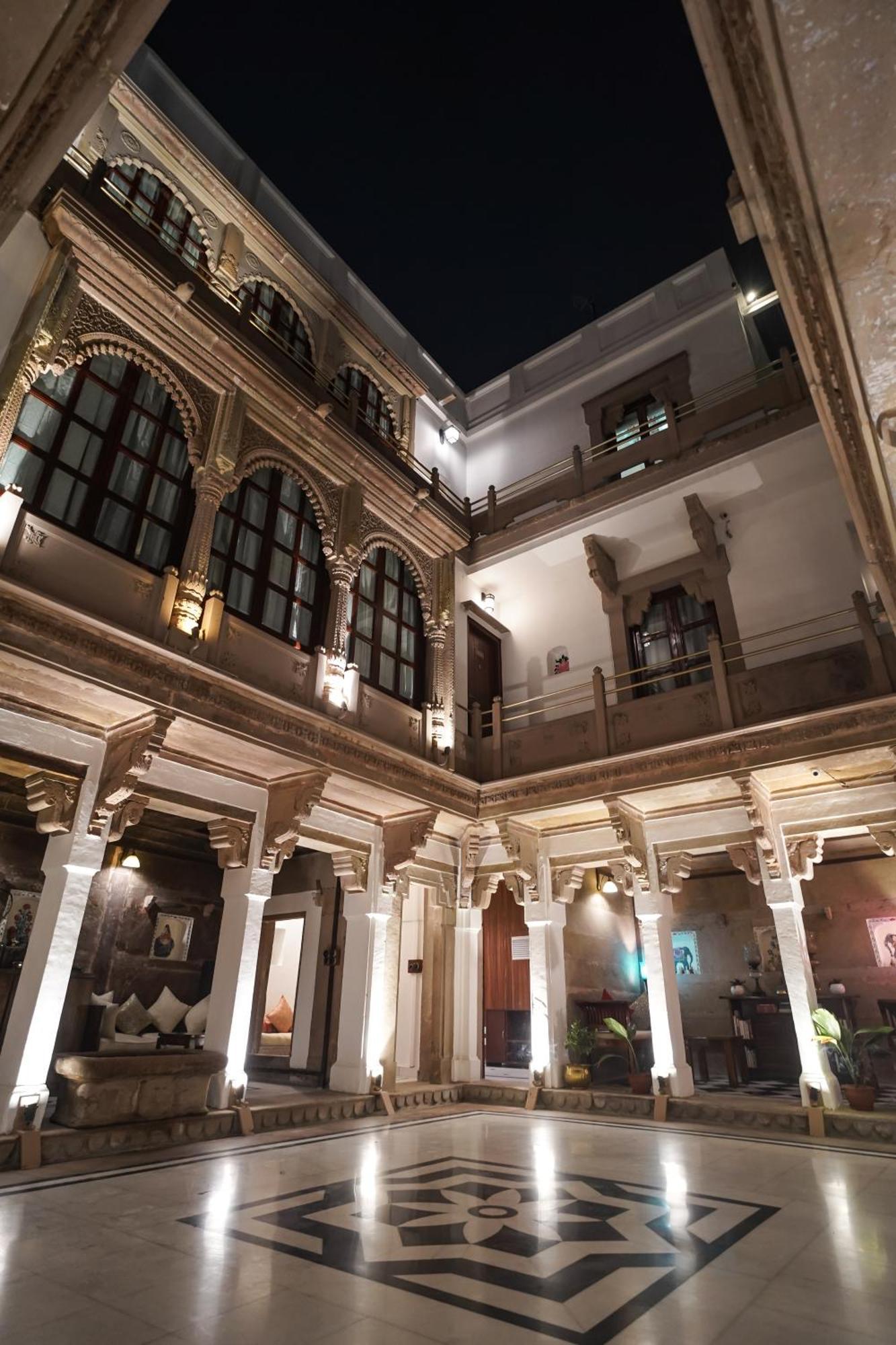 Hotel Guleria Kothi At Ganges Váránasí Exteriér fotografie
