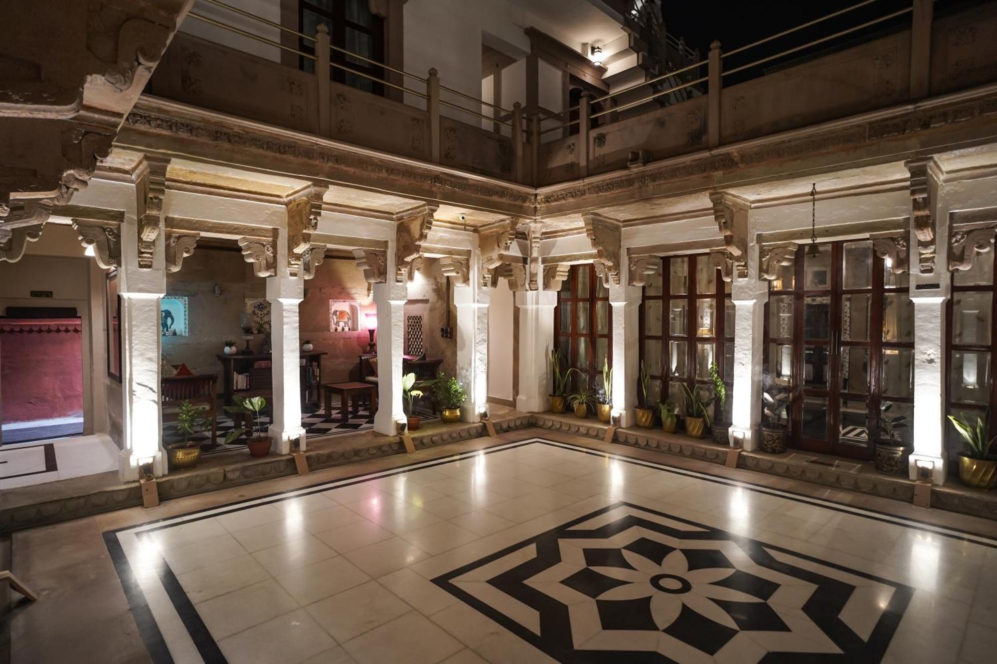 Hotel Guleria Kothi At Ganges Váránasí Exteriér fotografie